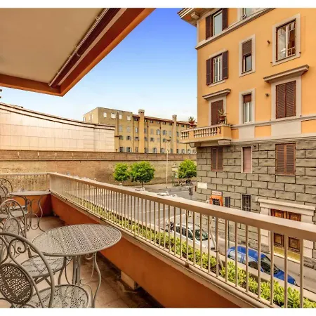 Апартаменты The Dome *